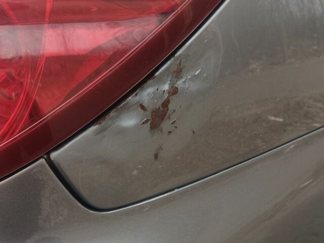 Серый Субару Аутбек, объемом двигателя 2.5 л и пробегом 300 тыс. км за 5700 $, фото 4 на Automoto.ua