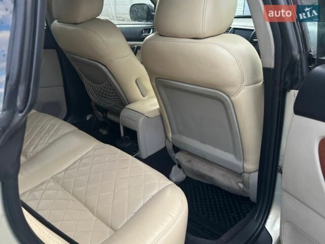 Сірий Субару Аутбек, об'ємом двигуна 2.5 л та пробігом 367 тис. км за 4100 $, фото 18 на Automoto.ua