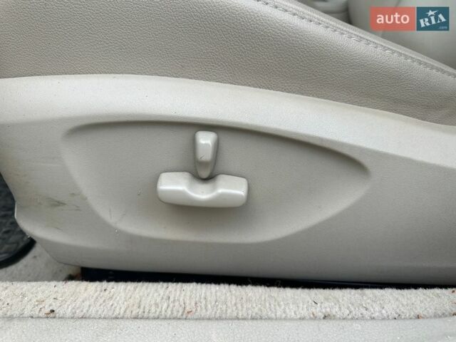 Сірий Субару Аутбек, об'ємом двигуна 2.5 л та пробігом 248 тис. км за 3300 $, фото 34 на Automoto.ua