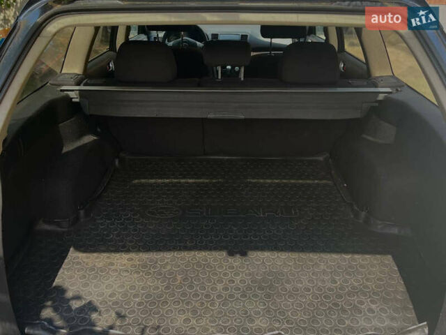 Сірий Субару Аутбек, об'ємом двигуна 2.46 л та пробігом 160 тис. км за 7100 $, фото 12 на Automoto.ua