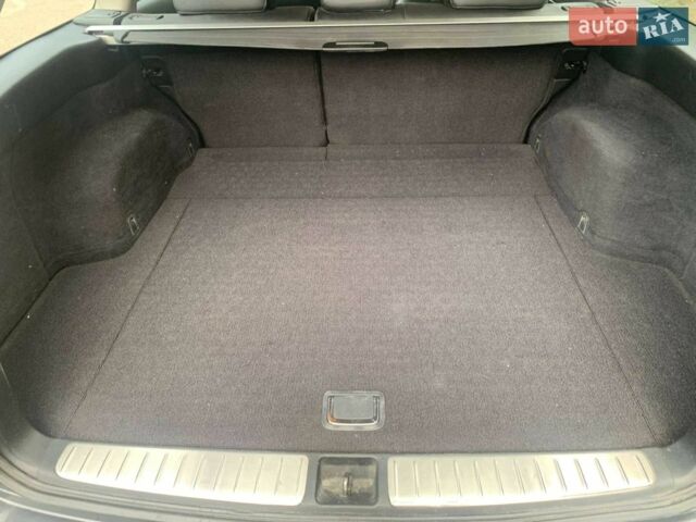 Серый Субару Аутбек, объемом двигателя 3 л и пробегом 245 тыс. км за 7500 $, фото 9 на Automoto.ua