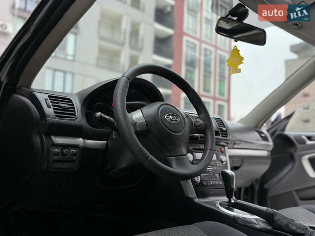 Сірий Субару Аутбек, об'ємом двигуна 2.46 л та пробігом 203 тис. км за 4900 $, фото 24 на Automoto.ua