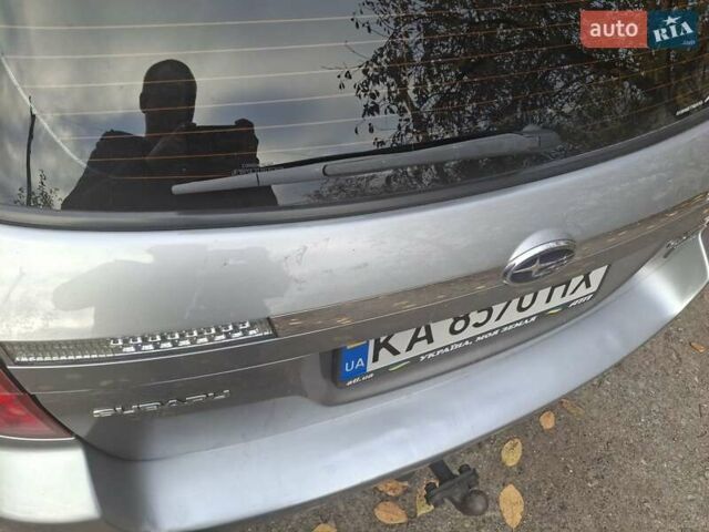 Серый Субару Аутбек, объемом двигателя 2 л и пробегом 216 тыс. км за 7000 $, фото 29 на Automoto.ua
