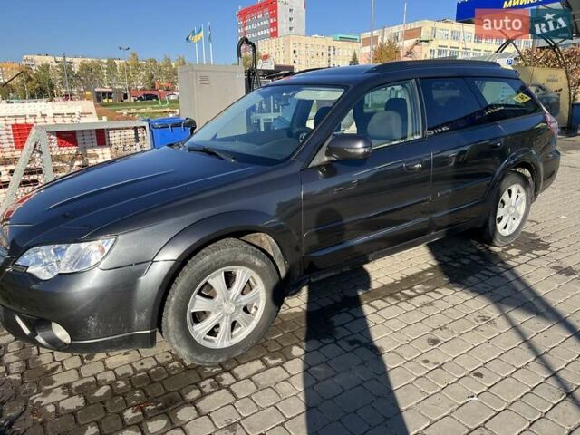 Серый Субару Аутбек, объемом двигателя 2.5 л и пробегом 298 тыс. км за 6300 $, фото 4 на Automoto.ua