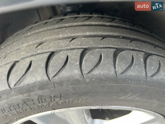 Сірий Субару Аутбек, об'ємом двигуна 2.5 л та пробігом 350 тис. км за 7100 $, фото 15 на Automoto.ua