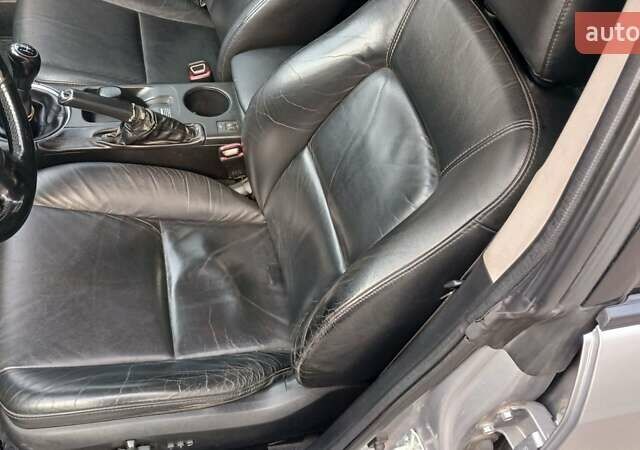 Серый Субару Аутбек, объемом двигателя 2.46 л и пробегом 210 тыс. км за 7700 $, фото 6 на Automoto.ua