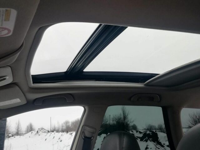 Серый Субару Аутбек, объемом двигателя 2 л и пробегом 211 тыс. км за 7300 $, фото 5 на Automoto.ua