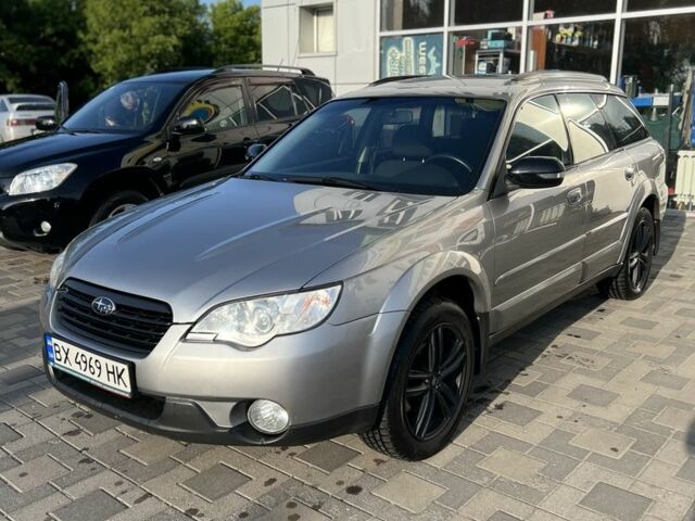 Серый Субару Аутбек, объемом двигателя 2.5 л и пробегом 236 тыс. км за 7800 $, фото 2 на Automoto.ua