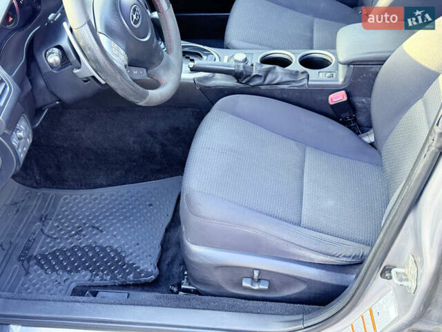 Сірий Субару Аутбек, об'ємом двигуна 3 л та пробігом 235 тис. км за 6200 $, фото 38 на Automoto.ua