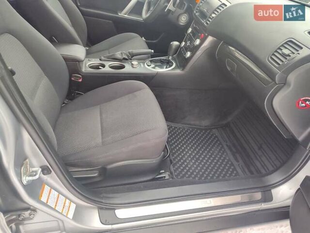 Сірий Субару Аутбек, об'ємом двигуна 3 л та пробігом 266 тис. км за 7500 $, фото 25 на Automoto.ua