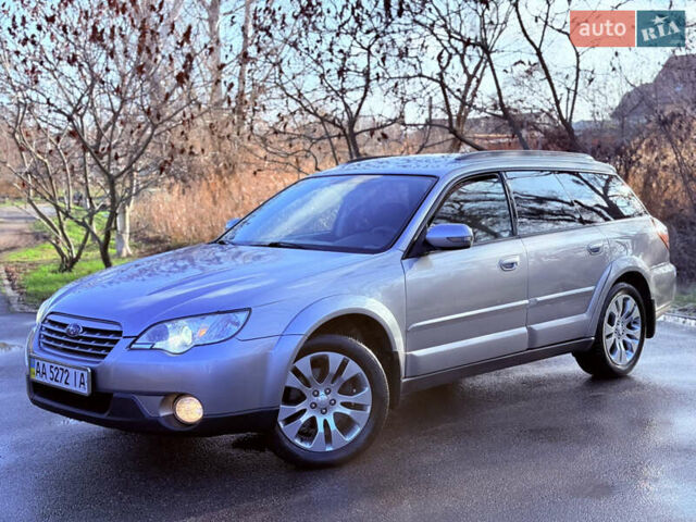Сірий Субару Аутбек, об'ємом двигуна 3 л та пробігом 235 тис. км за 6850 $, фото 16 на Automoto.ua