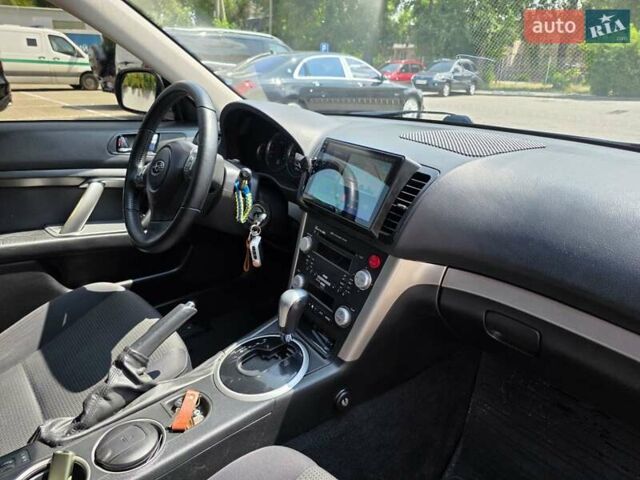 Сірий Субару Аутбек, об'ємом двигуна 2.5 л та пробігом 238 тис. км за 8500 $, фото 14 на Automoto.ua