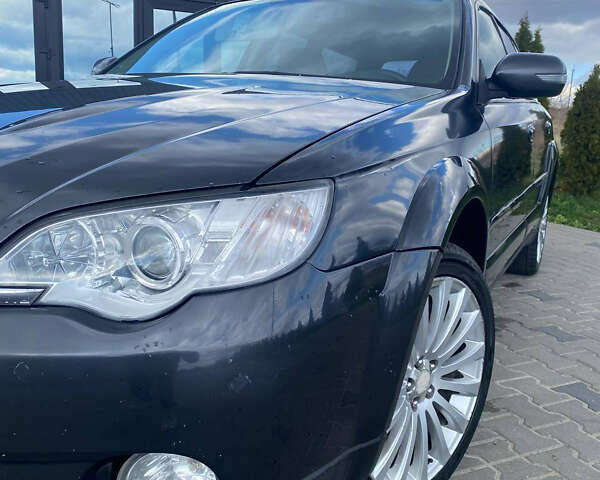Сірий Субару Аутбек, об'ємом двигуна 2.5 л та пробігом 290 тис. км за 5999 $, фото 4 на Automoto.ua
