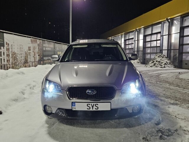 Серый Субару Аутбек, объемом двигателя 2.5 л и пробегом 220 тыс. км за 7500 $, фото 1 на Automoto.ua