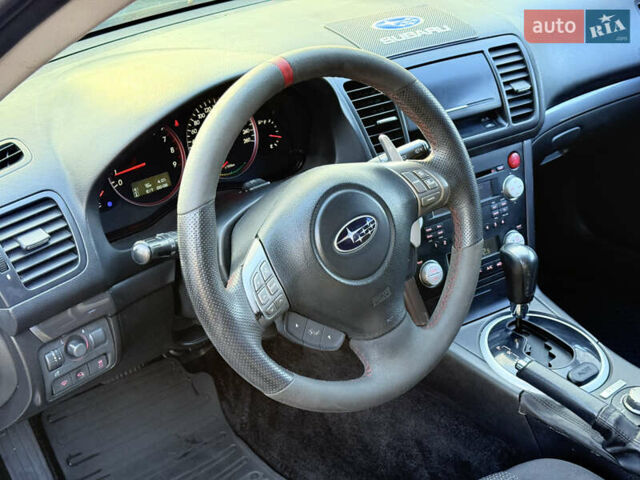 Сірий Субару Аутбек, об'ємом двигуна 3 л та пробігом 235 тис. км за 6200 $, фото 37 на Automoto.ua