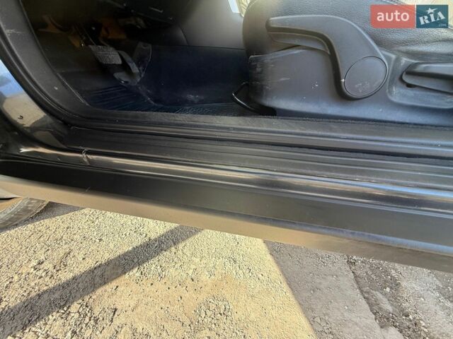 Сірий Субару Аутбек, об'ємом двигуна 2.46 л та пробігом 171 тис. км за 8000 $, фото 29 на Automoto.ua
