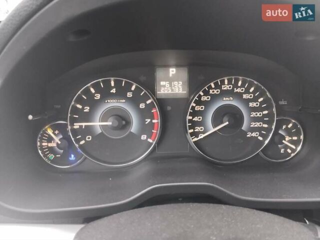 Сірий Субару Аутбек, об'ємом двигуна 2.5 л та пробігом 205 тис. км за 9500 $, фото 5 на Automoto.ua