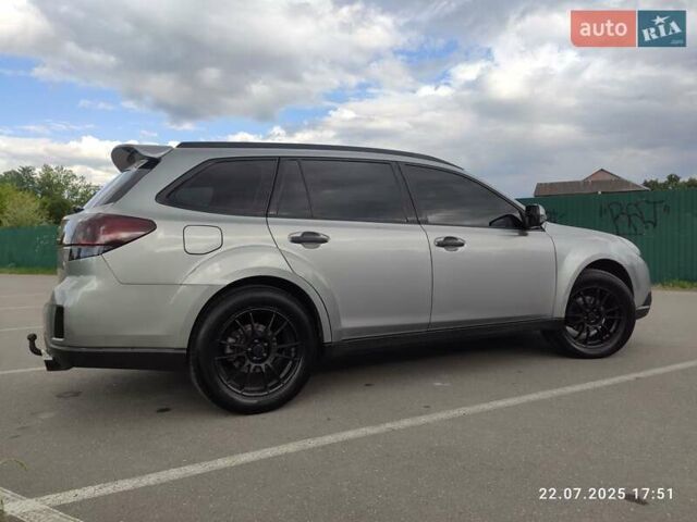 Серый Субару Аутбек, объемом двигателя 2 л и пробегом 230 тыс. км за 8000 $, фото 7 на Automoto.ua