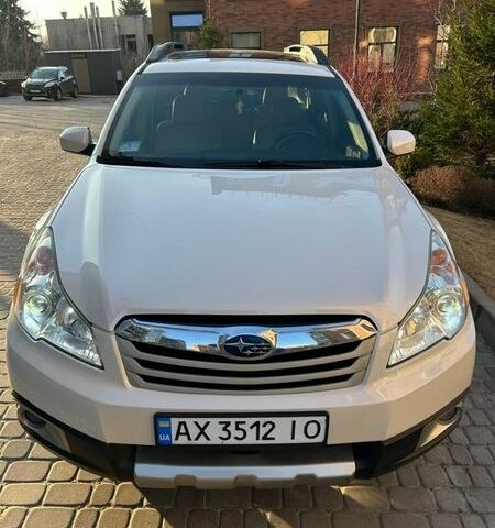 Серый Субару Аутбек, объемом двигателя 2.46 л и пробегом 265 тыс. км за 9700 $, фото 4 на Automoto.ua