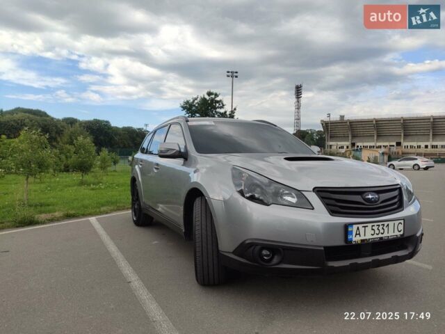 Сірий Субару Аутбек, об'ємом двигуна 2 л та пробігом 230 тис. км за 9000 $, фото 2 на Automoto.ua