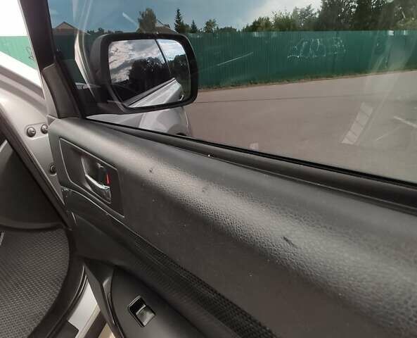 Серый Субару Аутбек, объемом двигателя 2 л и пробегом 230 тыс. км за 8000 $, фото 24 на Automoto.ua