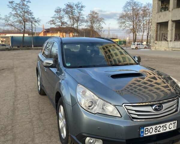 Серый Субару Аутбек, объемом двигателя 2 л и пробегом 217 тыс. км за 7000 $, фото 1 на Automoto.ua