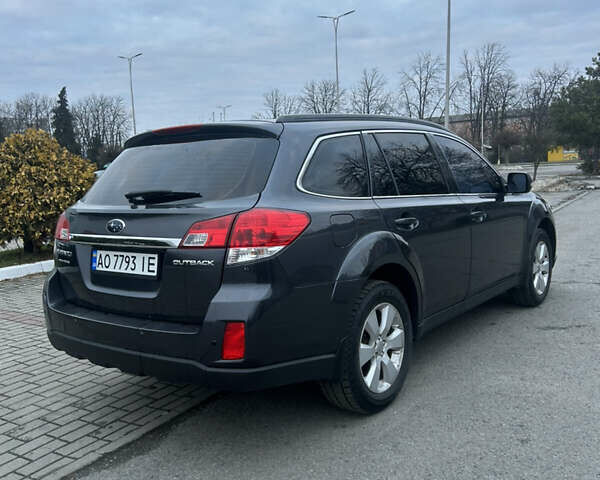 Серый Субару Аутбек, объемом двигателя 2.46 л и пробегом 125 тыс. км за 9300 $, фото 4 на Automoto.ua