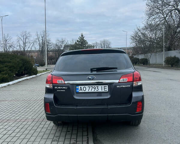 Серый Субару Аутбек, объемом двигателя 2.46 л и пробегом 125 тыс. км за 9300 $, фото 7 на Automoto.ua