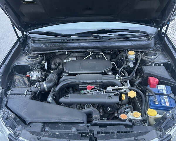 Серый Субару Аутбек, объемом двигателя 2.46 л и пробегом 125 тыс. км за 9300 $, фото 33 на Automoto.ua