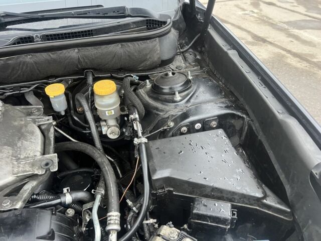 Сірий Субару Аутбек, об'ємом двигуна 2 л та пробігом 196 тис. км за 7900 $, фото 15 на Automoto.ua