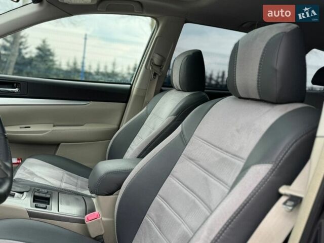 Серый Субару Аутбек, объемом двигателя 2.5 л и пробегом 219 тыс. км за 7900 $, фото 14 на Automoto.ua