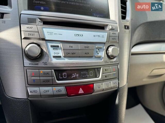 Серый Субару Аутбек, объемом двигателя 2 л и пробегом 257 тыс. км за 8990 $, фото 25 на Automoto.ua