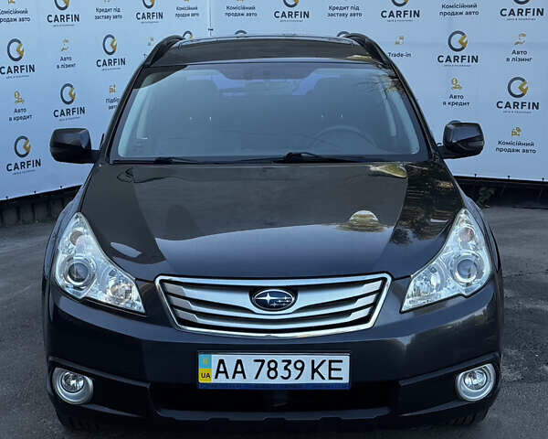 Сірий Субару Аутбек, об'ємом двигуна 2.46 л та пробігом 188 тис. км за 9700 $, фото 2 на Automoto.ua