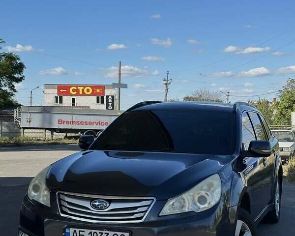 Сірий Субару Аутбек, об'ємом двигуна 2.5 л та пробігом 213 тис. км за 8900 $, фото 3 на Automoto.ua