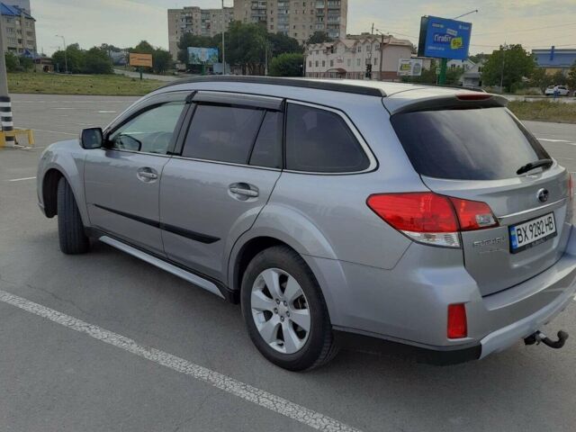 Серый Субару Аутбек, объемом двигателя 2 л и пробегом 245 тыс. км за 7500 $, фото 21 на Automoto.ua
