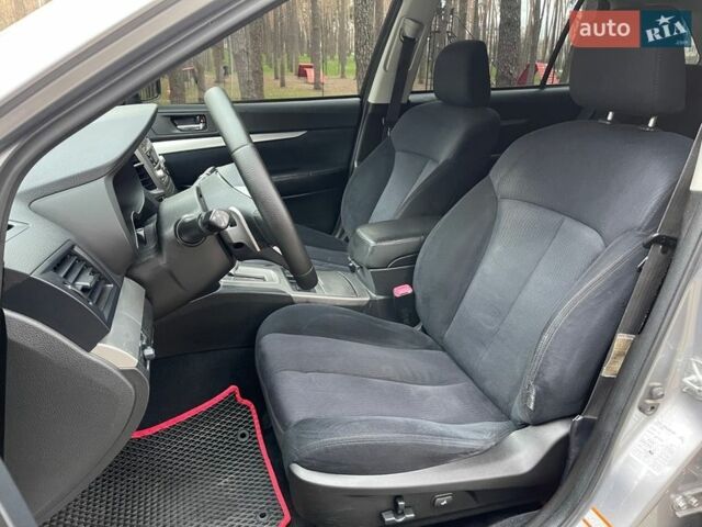 Серый Субару Аутбек, объемом двигателя 2.5 л и пробегом 200 тыс. км за 8999 $, фото 18 на Automoto.ua