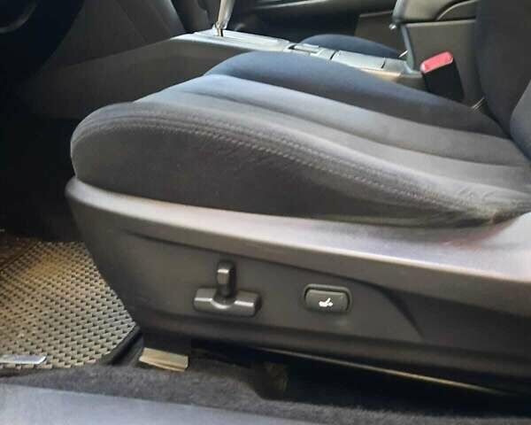 Серый Субару Аутбек, объемом двигателя 2.46 л и пробегом 194 тыс. км за 8500 $, фото 14 на Automoto.ua