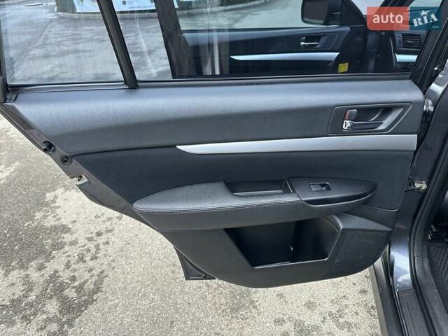 Сірий Субару Аутбек, об'ємом двигуна 2.46 л та пробігом 154 тис. км за 9300 $, фото 10 на Automoto.ua