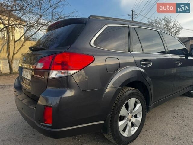 Серый Субару Аутбек, объемом двигателя 2.46 л и пробегом 160 тыс. км за 9000 $, фото 9 на Automoto.ua