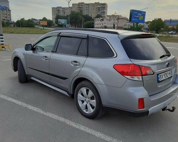 Серый Субару Аутбек, объемом двигателя 2 л и пробегом 245 тыс. км за 8300 $, фото 21 на Automoto.ua