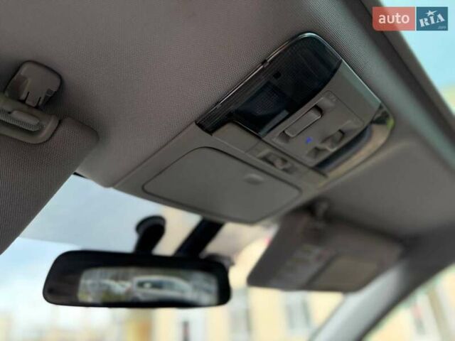 Серый Субару Аутбек, объемом двигателя 2 л и пробегом 162 тыс. км за 11000 $, фото 8 на Automoto.ua