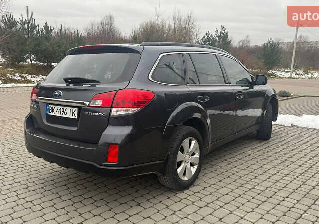 Сірий Субару Аутбек, об'ємом двигуна 2.46 л та пробігом 206 тис. км за 6700 $, фото 8 на Automoto.ua