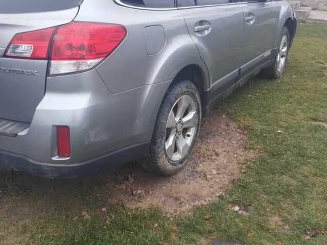 Сірий Субару Аутбек, об'ємом двигуна 0 л та пробігом 3 тис. км за 5000 $, фото 1 на Automoto.ua