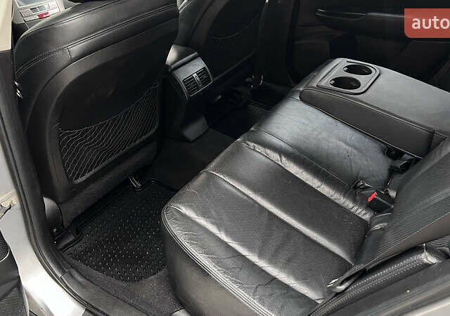 Серый Субару Аутбек, объемом двигателя 2.46 л и пробегом 220 тыс. км за 8300 $, фото 20 на Automoto.ua