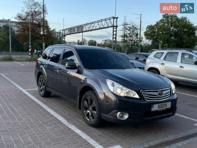 Серый Субару Аутбек, объемом двигателя 2.46 л и пробегом 180 тыс. км за 9800 $, фото 7 на Automoto.ua