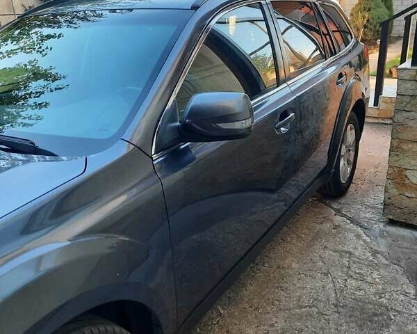 Серый Субару Аутбек, объемом двигателя 2.46 л и пробегом 194 тыс. км за 8500 $, фото 3 на Automoto.ua