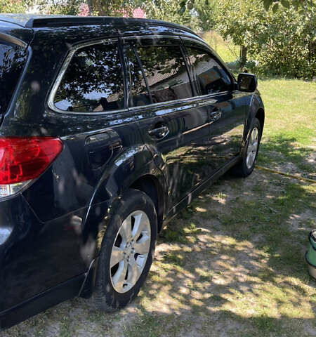 Серый Субару Аутбек, объемом двигателя 2.46 л и пробегом 222 тыс. км за 9800 $, фото 6 на Automoto.ua