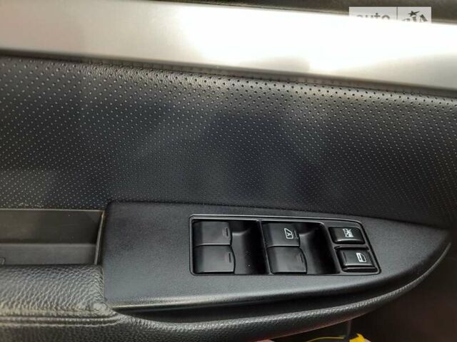 Серый Субару Аутбек, объемом двигателя 2 л и пробегом 245 тыс. км за 8300 $, фото 28 на Automoto.ua