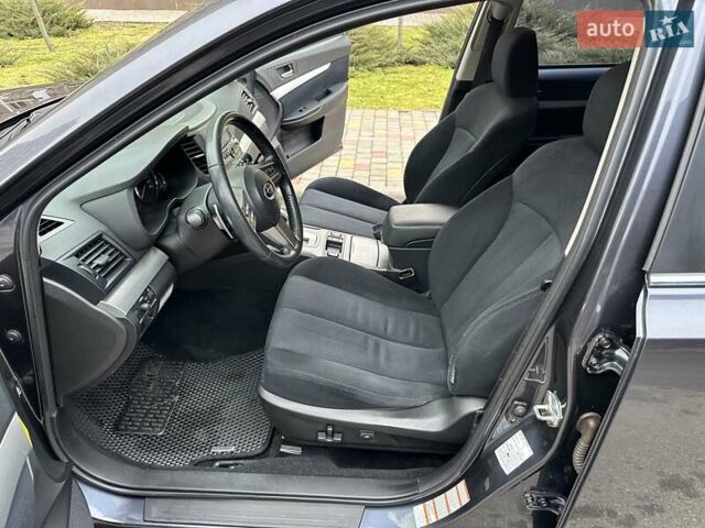 Сірий Субару Аутбек, об'ємом двигуна 2.46 л та пробігом 154 тис. км за 9300 $, фото 24 на Automoto.ua