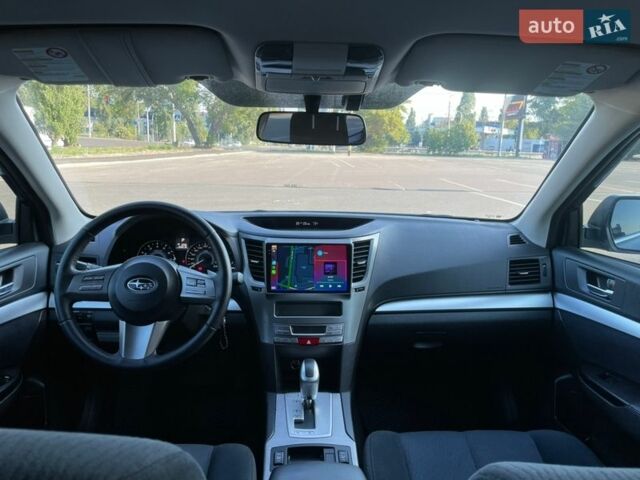 Серый Субару Аутбек, объемом двигателя 2.46 л и пробегом 180 тыс. км за 9800 $, фото 9 на Automoto.ua